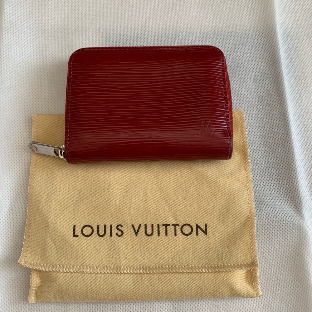 Louis Vuitton zippy coin red Epi leather